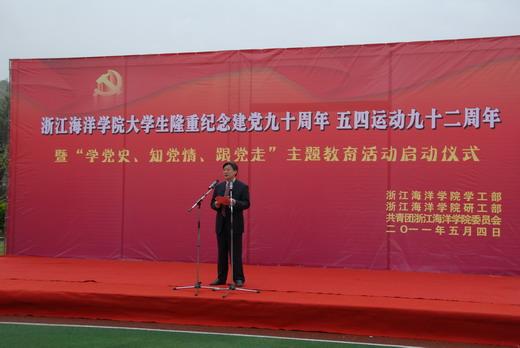 外卖小哥3年赚102万，拿极端案例进行励志宣传？不如解决经济下行的各种矛盾！